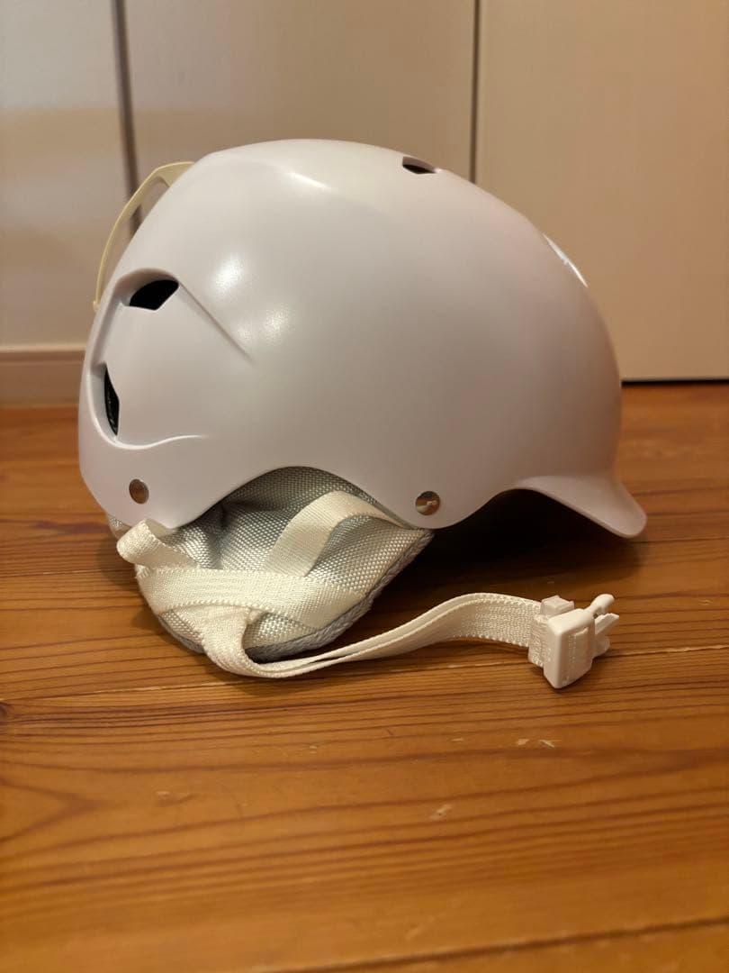 bern ヘルメット ホワイト