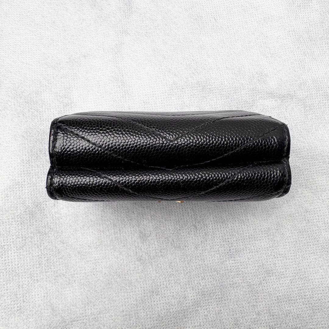 サンローラン 三つ折り財布 Vステッチ カサンドラ レザー オリガミ YSLロゴ