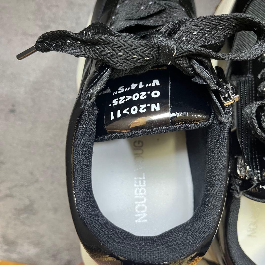 新品 未使用Noubel Voug Relax 厚底23.5cm サイドジップ