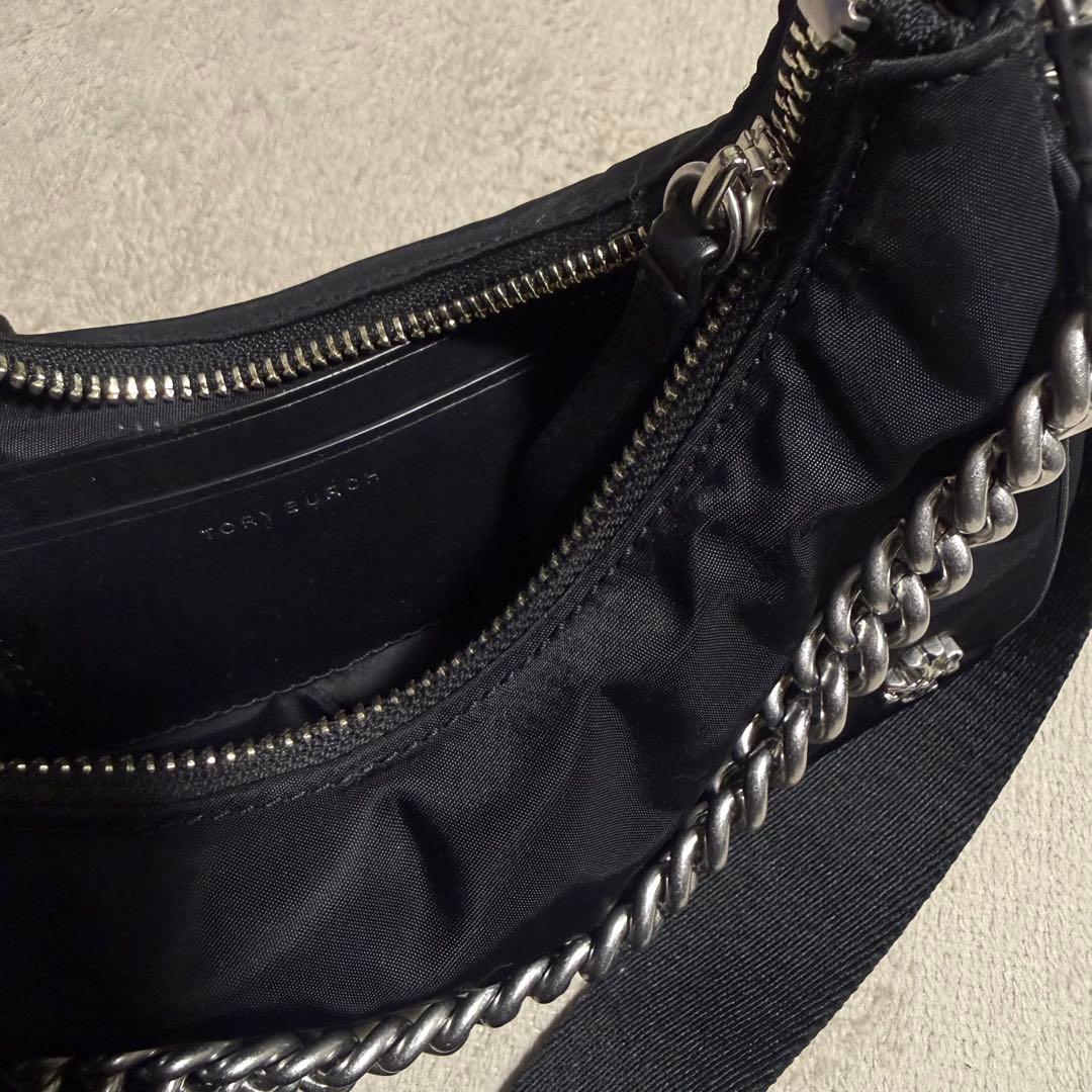 Tory Burch トリーバーチ黒 ナイロン ショルダーバッグ