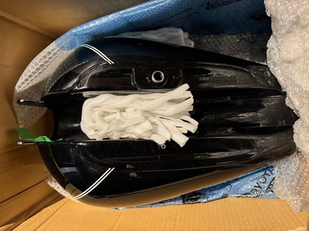 Harley-Davidson ブラックタンク新古品