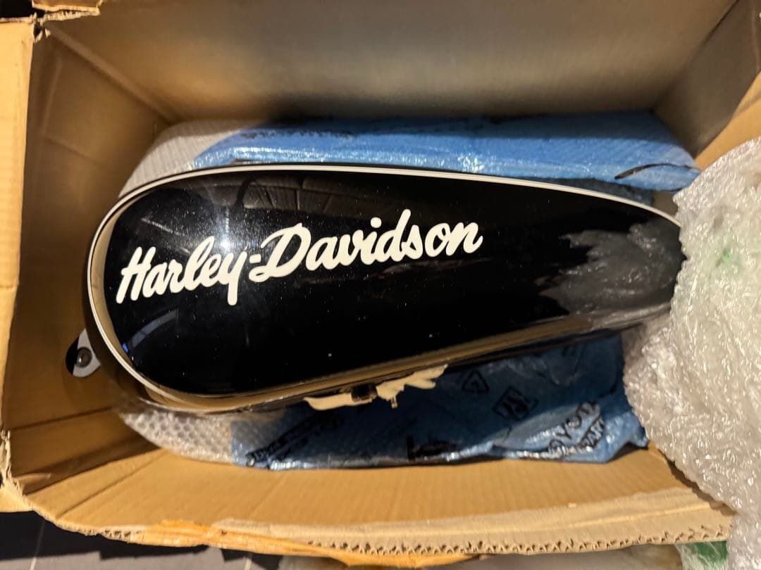Harley-Davidson ブラックタンク新古品