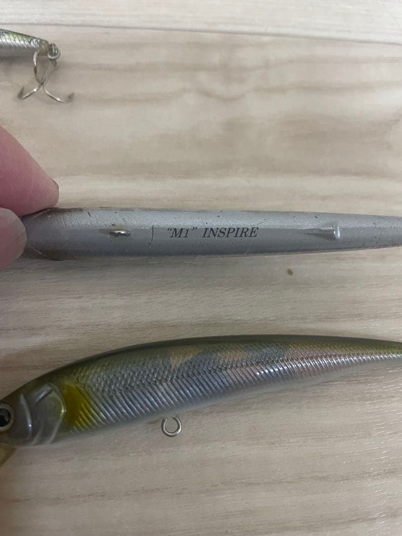 フラッシュミノー13個、インスパイアミノー1個 他15個セット　収納ケース付