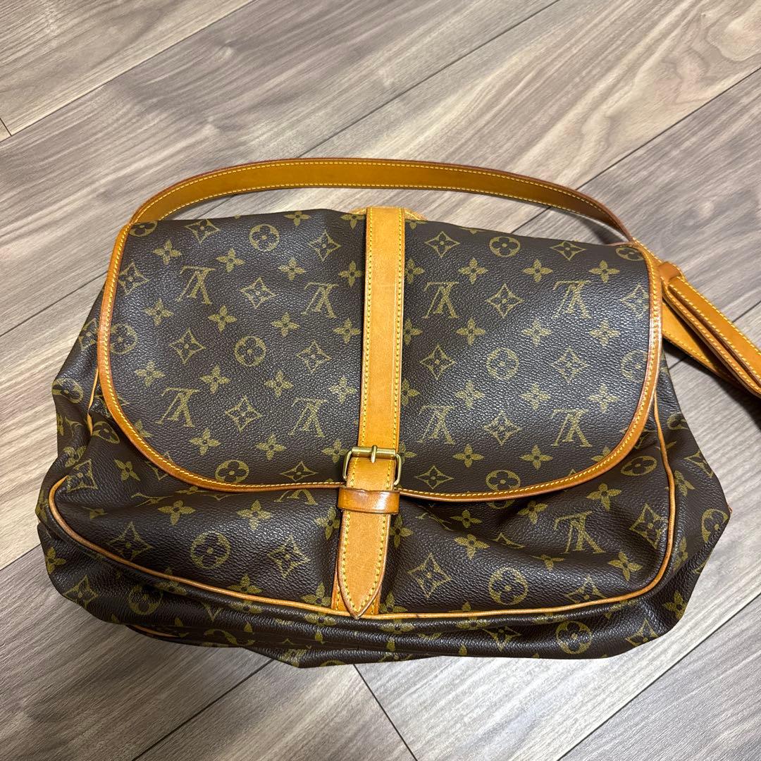 ルイヴィトン ショルダーバッグ モノグラム ソミュール 35