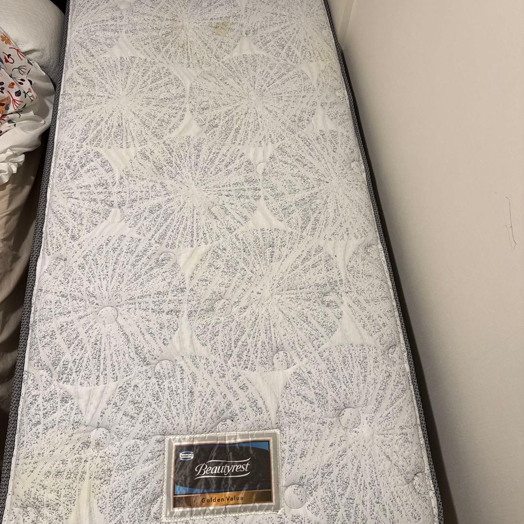 SIMMONS Golden Value シングルマットレス