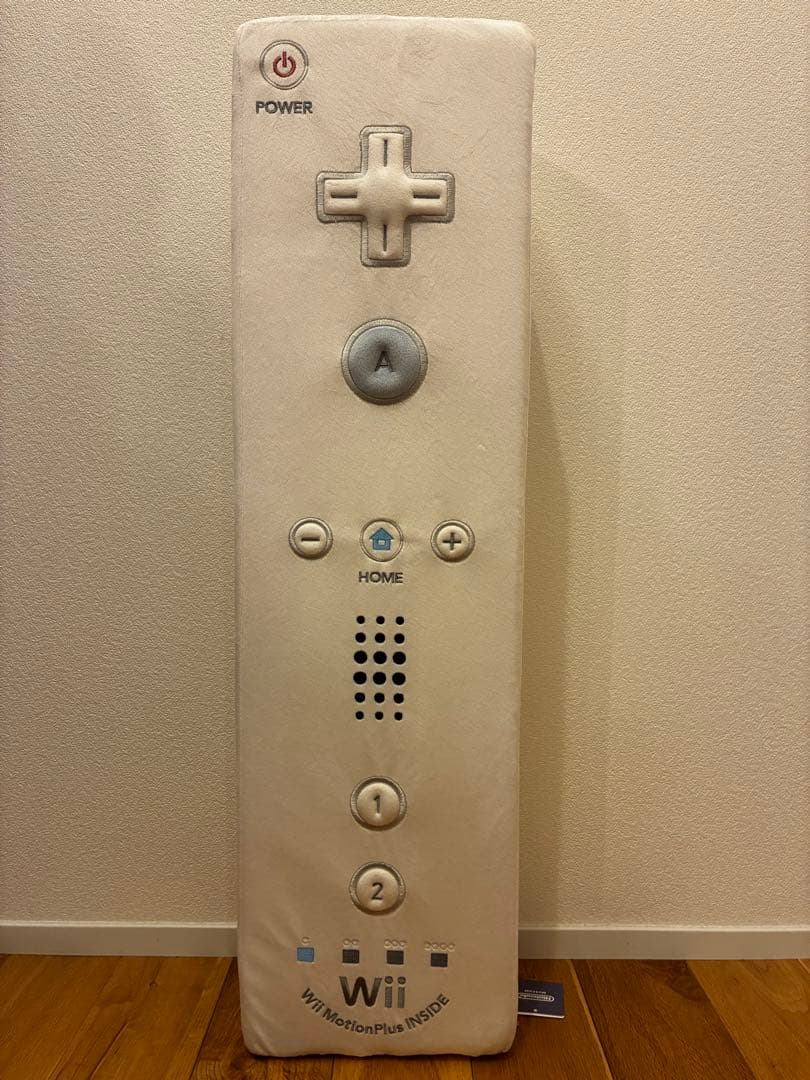 Wiiリモコン型クッション　ニンテンドーミュージアム限定　コントローラー型