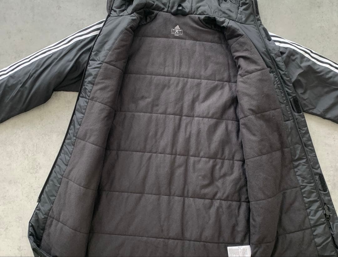 未使用✨アディダスadidas ブラック ベンチコート ストライプ