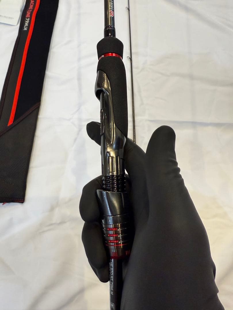 ダイワストイストRT 79MLMエギングロッド　ティップカバー、ロッドベルト付き