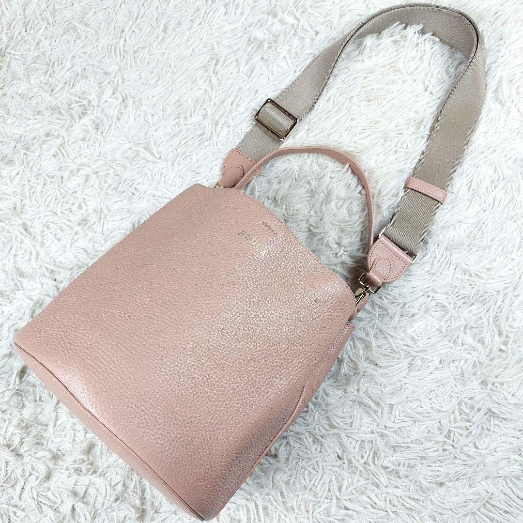 未使用級 FURLA ダナエ 現行ロゴ シボ革 2wayレザーショルダーバッグ