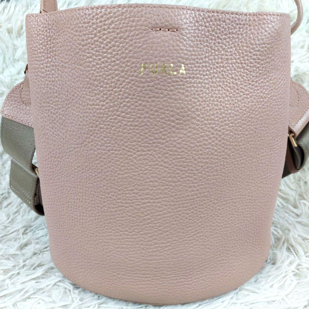 未使用級 FURLA ダナエ 現行ロゴ シボ革 2wayレザーショルダーバッグ