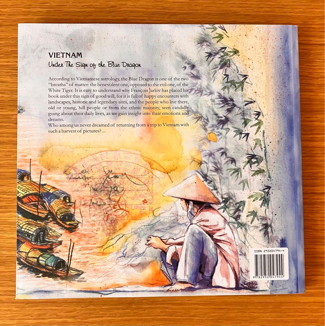 アート・デザイン・音楽 Vietnam Under the Sign Of The BlueDragon