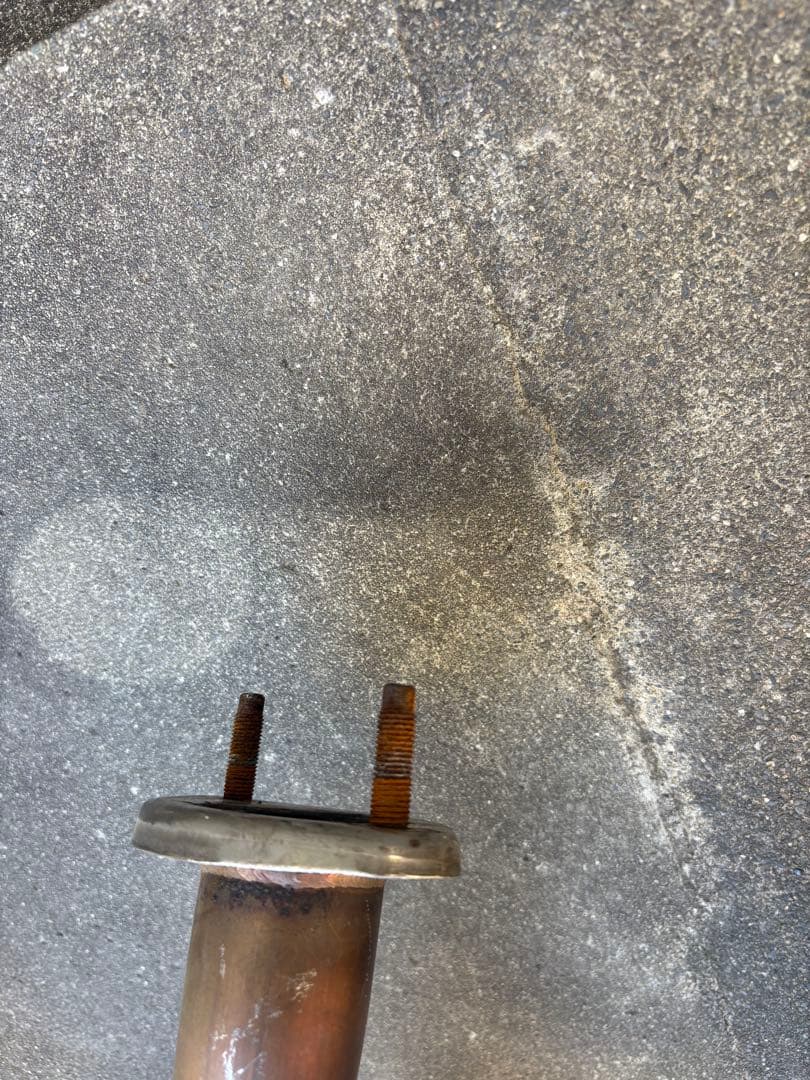 日産ノートE12 HR16 オーテック マフラー　ニスモ