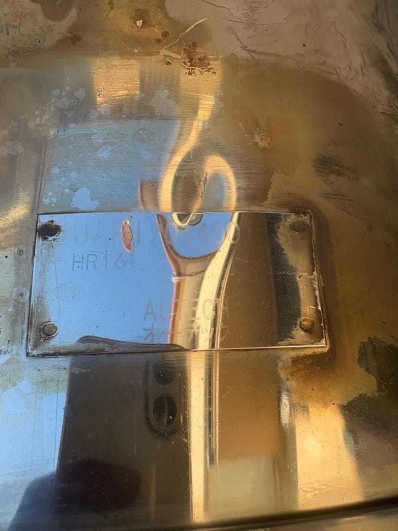 日産ノートE12 HR16 オーテック マフラー　ニスモ