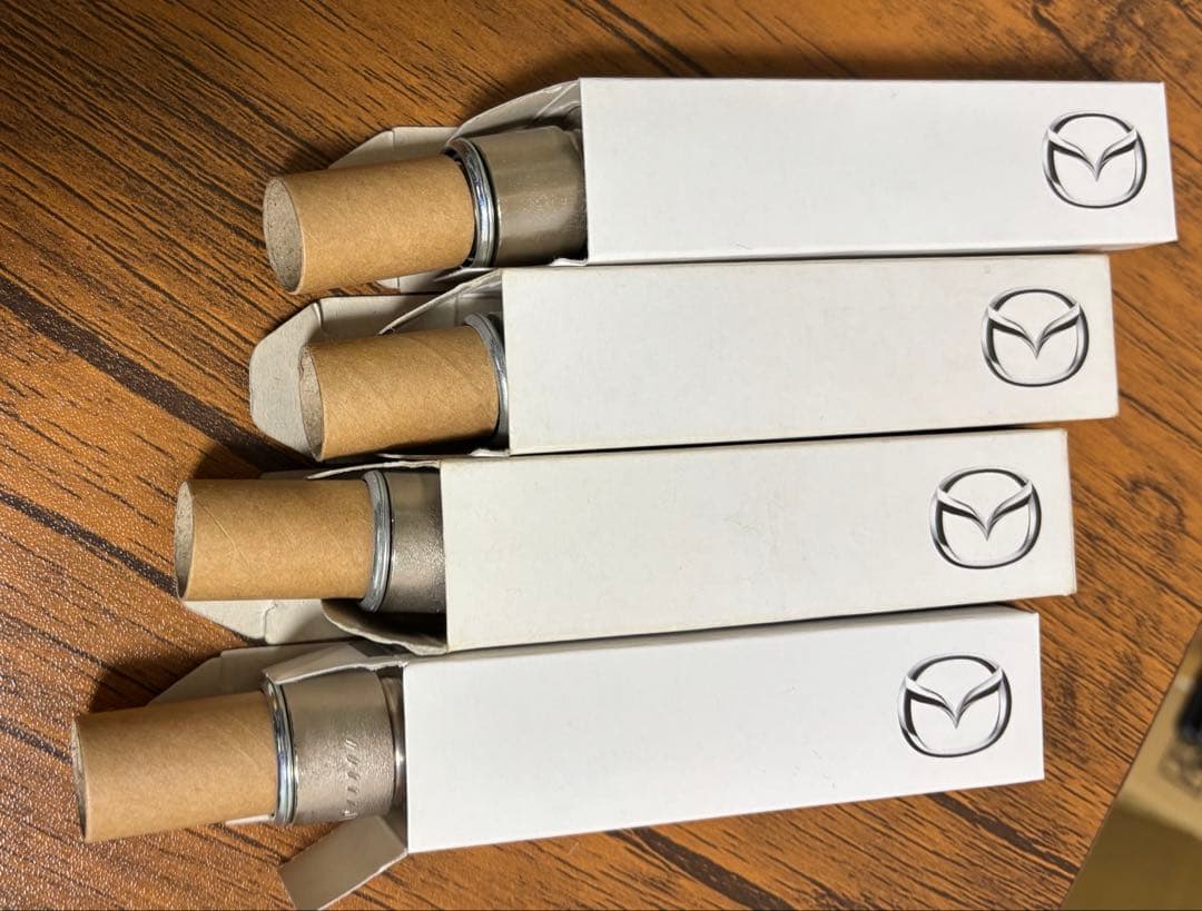 マツダ　ロータリーエンジン　スパークプラグ　セット　純正