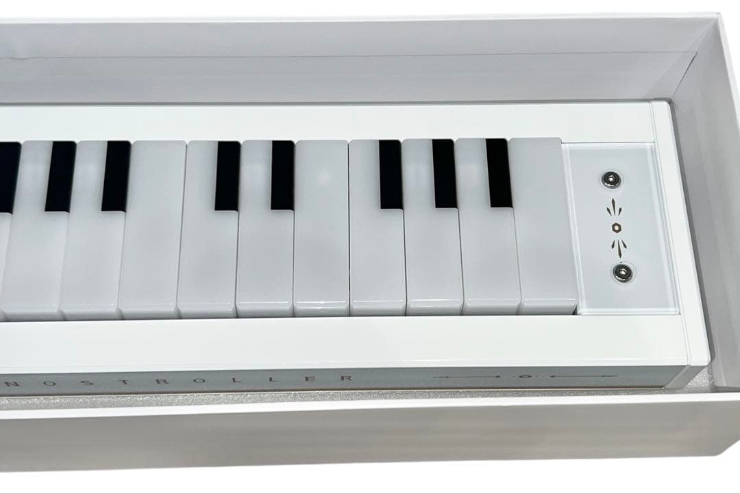 美品　ノスタルジア　キーボード ピアノ コントローラー　NOSTROLLER