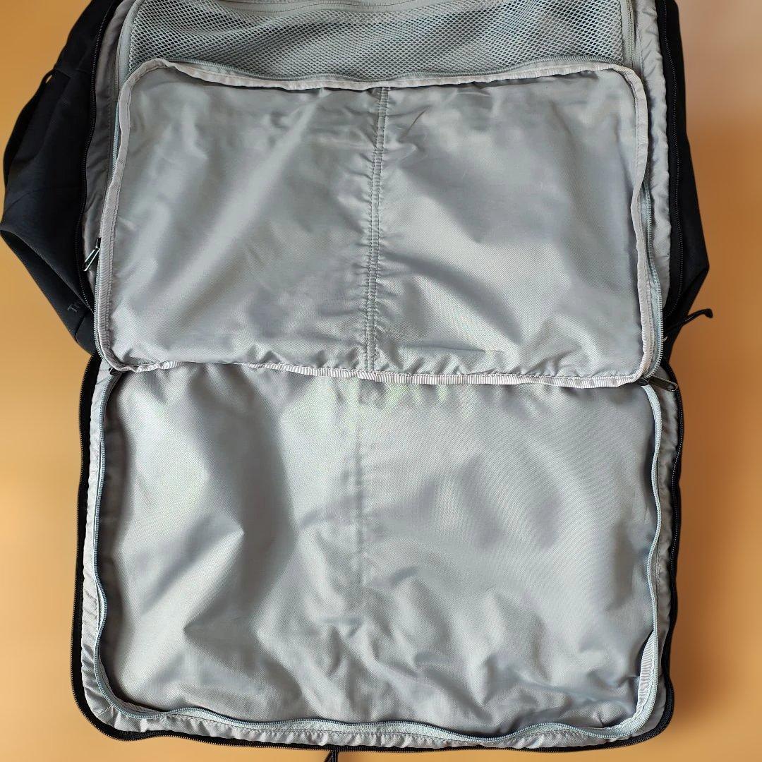 Patagonia MLC 45L ブラック ショルダー バックパック 旅行用