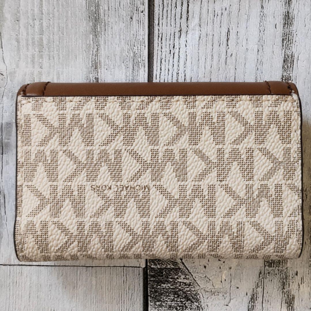 新品　未使用　マイケルコース　キーケース　MICHAEL KORS　バニラ
