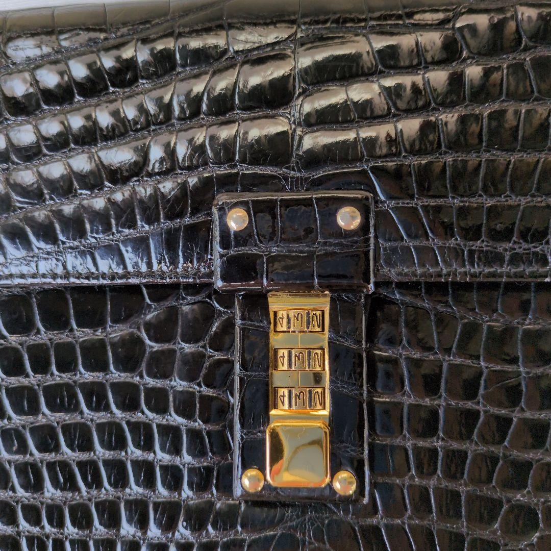 クロコダイルレザー ブラックセカンドバッグ