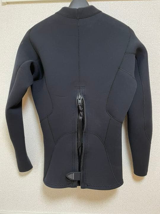 DOVE タッパー　ウェットスーツ