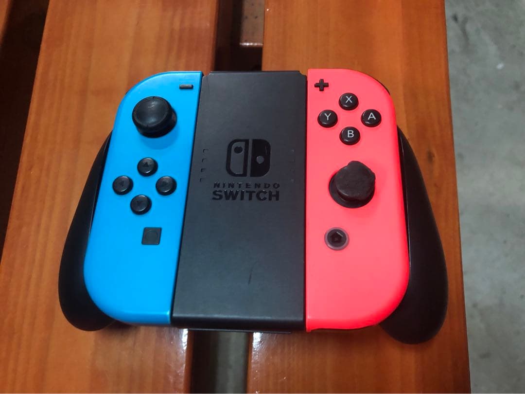 Nintendo Switch 本体 赤 青 Joy-Con ジャンク品