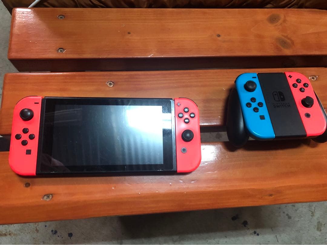 Nintendo Switch 本体 赤 青 Joy-Con ジャンク品