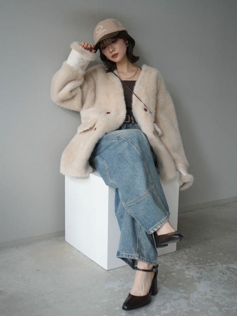 lumier/リュミエ　 バッグ付エコファーノーカラーコート/BEIGE