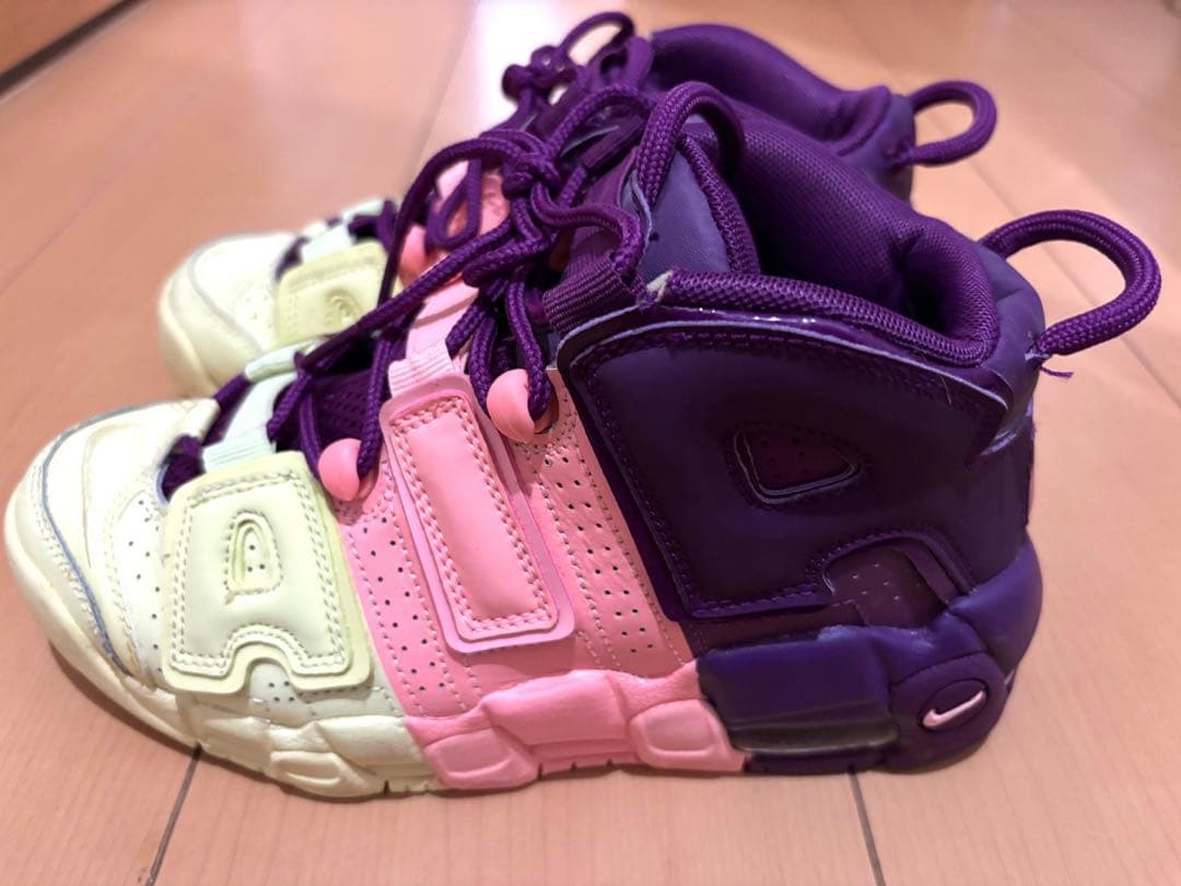 NIKE モアアップテンポ トリコロール 22.5cm