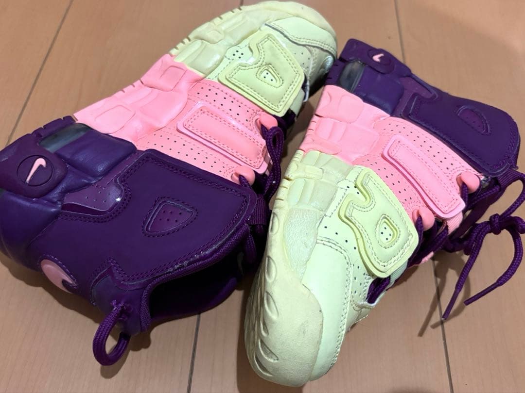 NIKE モアアップテンポ トリコロール 22.5cm