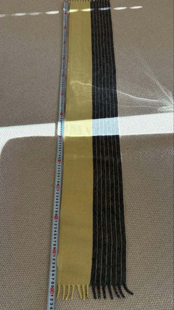 PRADA プラダ　イエロー グレー ストライプ マフラー