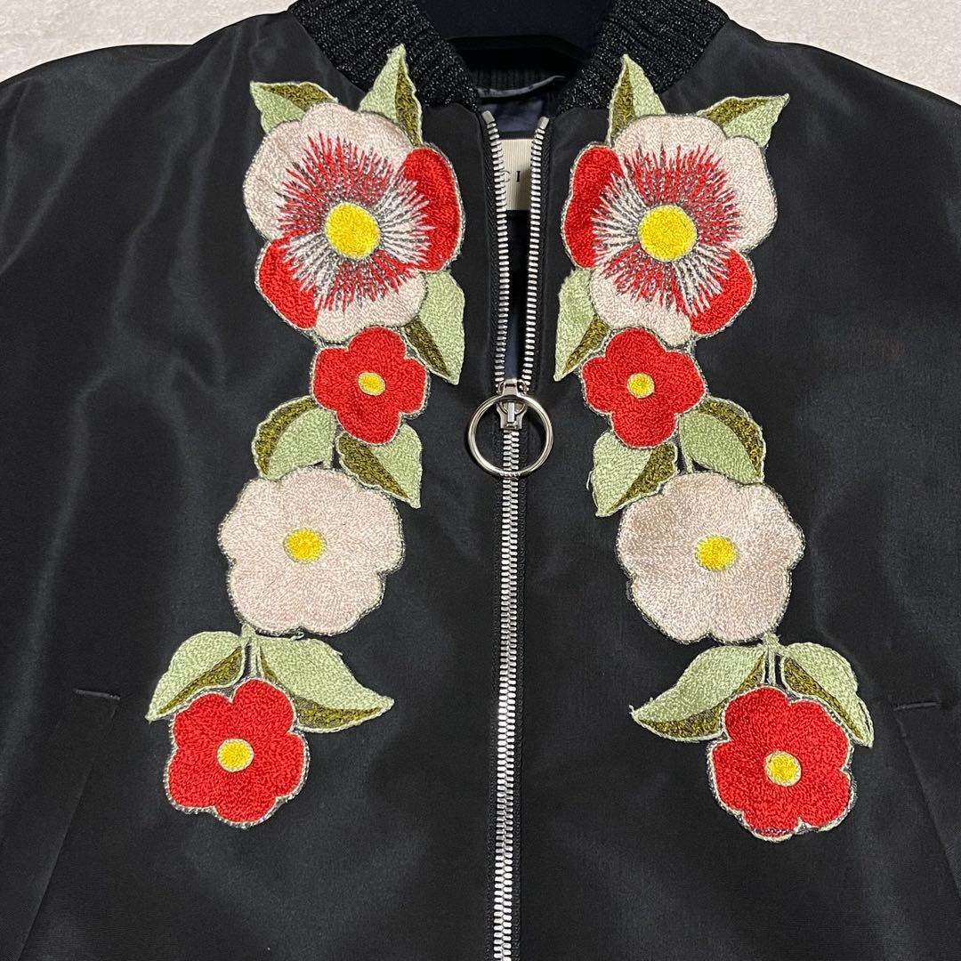 【美品・入手困難デザイン】 グッチ 花柄刺繍 シルク混 袋付き 完売 ジャケット