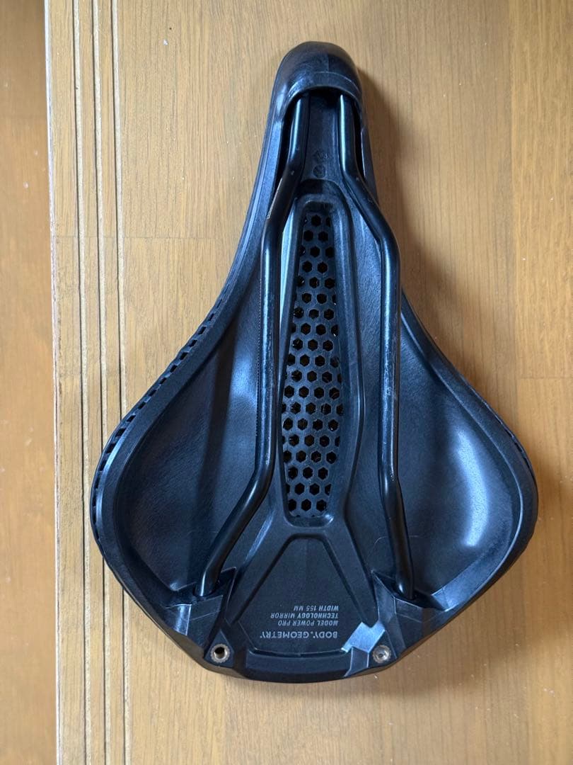 スペシャライズド　パワーミラーサドル　155mm