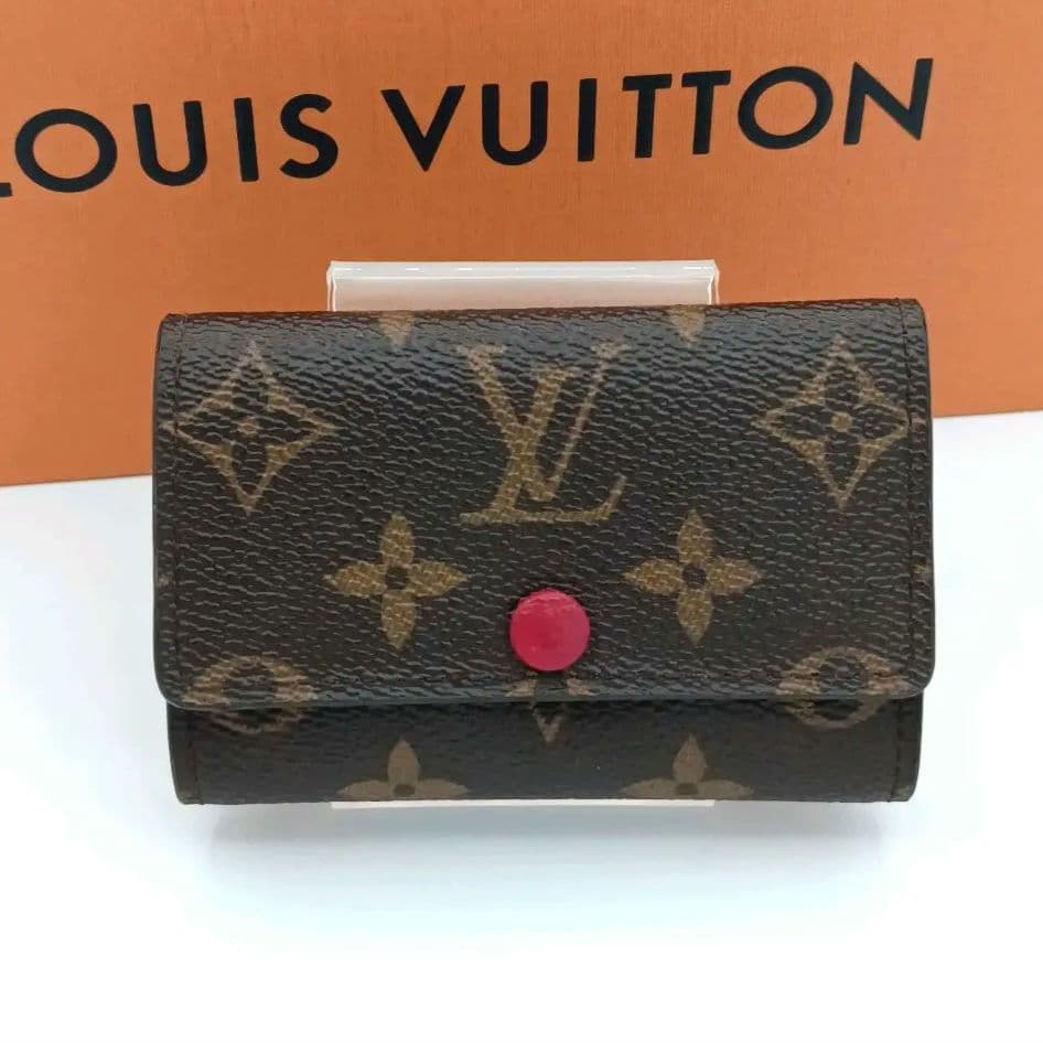 ルイヴィトン ミュルティクレ6 モノグラム フューシャ キーケース