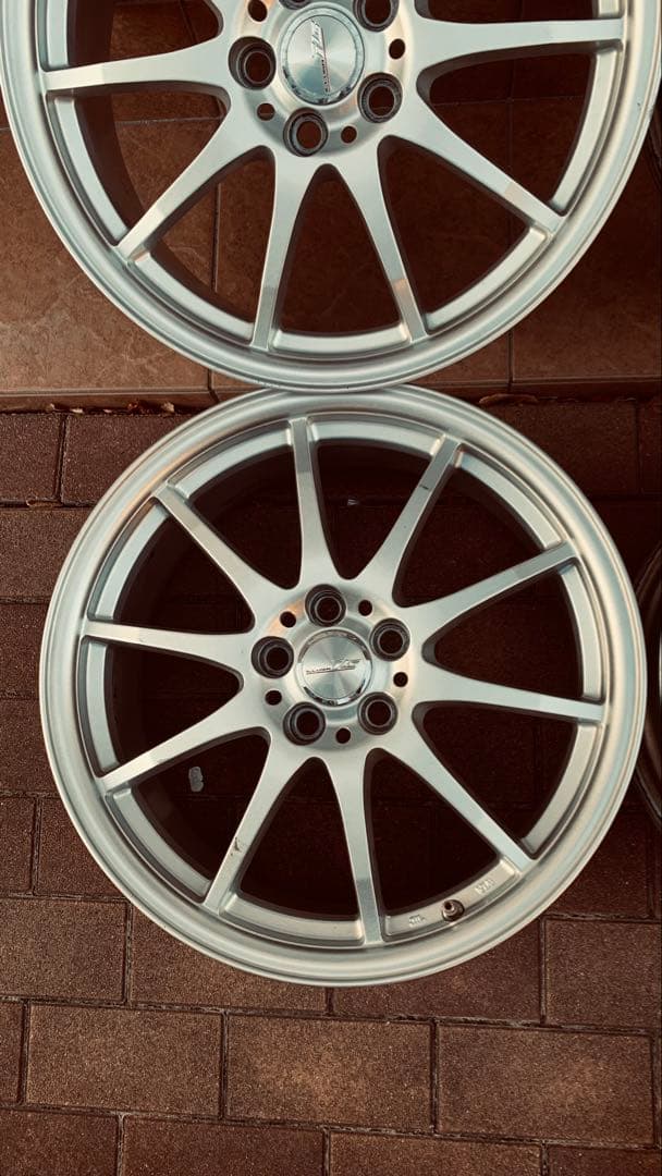 17インチ 7J PCD100 オフセット＋50 30プリウス50プリウスなど