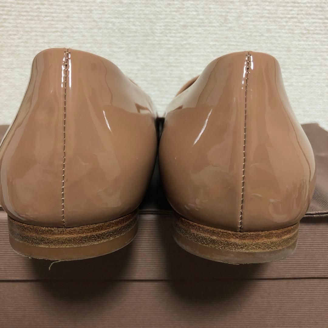 ジャンヴィトロッシ パンプス パテント　フラット　ストラップ　37