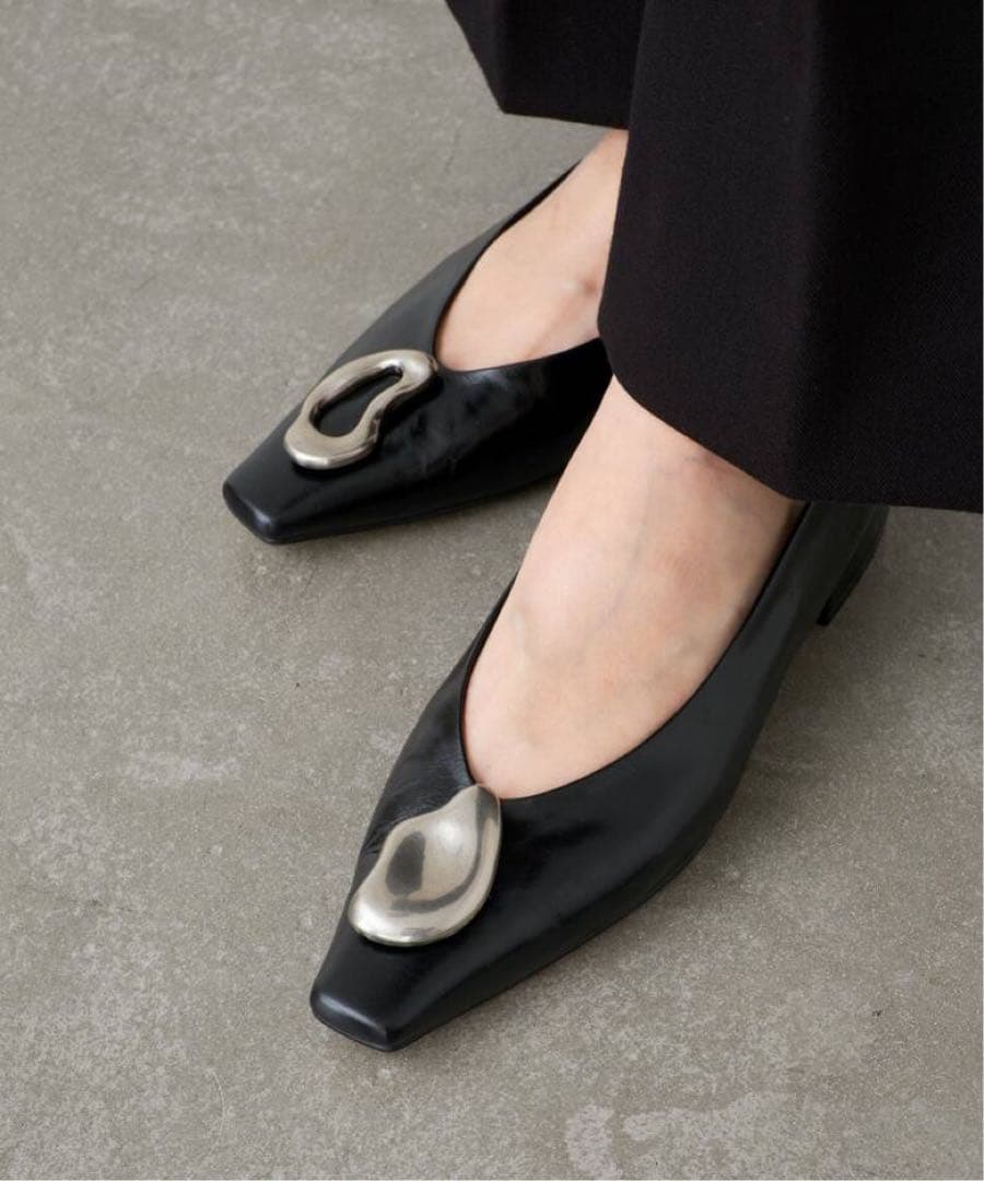 GRISE レザー ARTY オーナメントフラット ブラック24.5