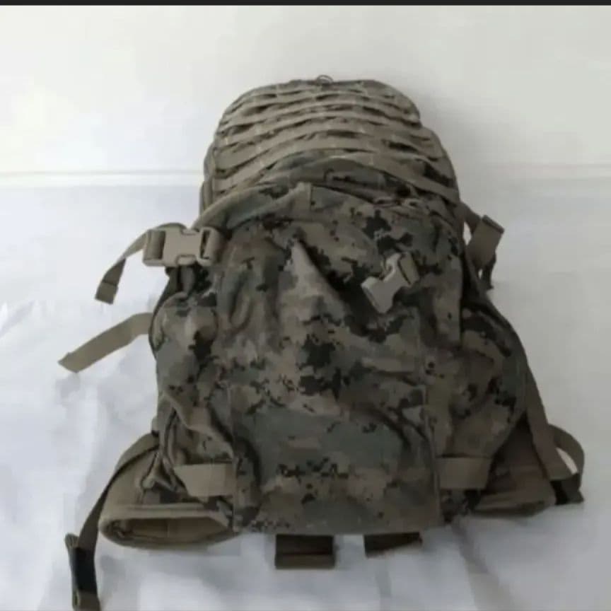 米軍　CORPSMAN ILBE アサルトパック　アークテリクス