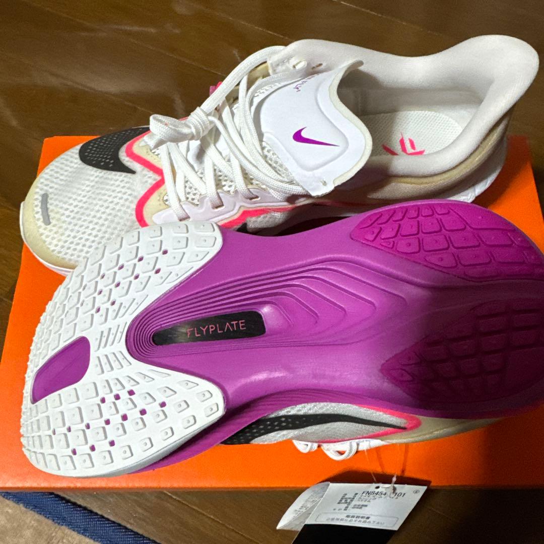【新品】ナイキ ズーム フライ 6 （メンズシューズ）