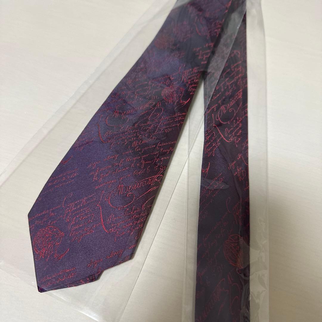 ベルルッティ　カリグラフィー　バーガンディ　ネクタイ