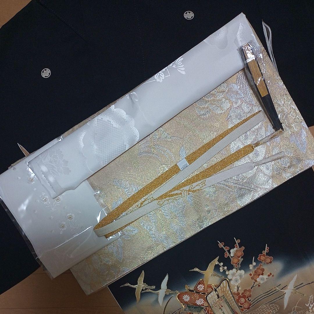 D02限定価格！☆USED美品☆ 結婚式 金彩 豪華 黒留袖6点セット