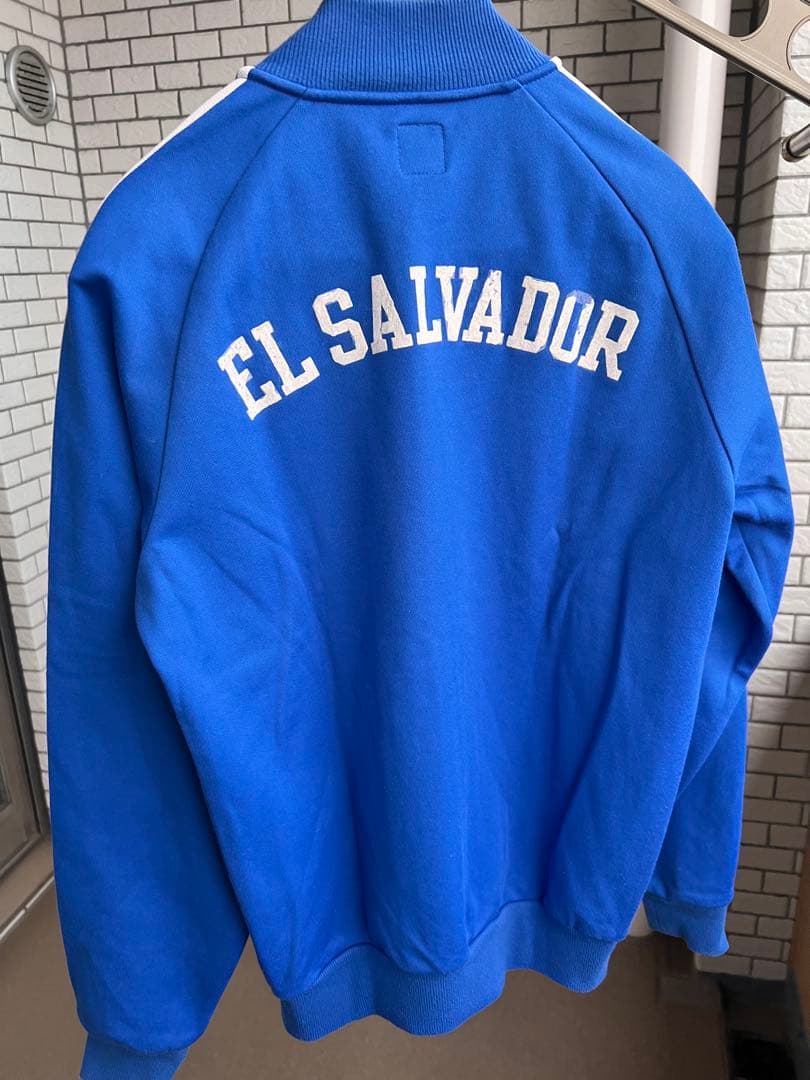 adidas originals エルサルバドル代表トラックトップ M