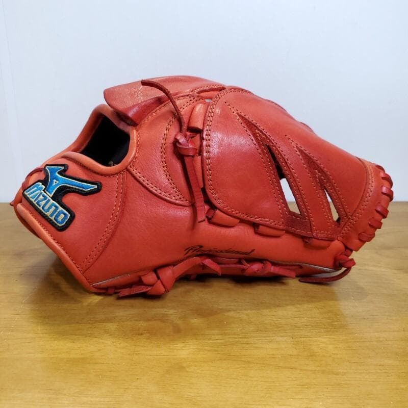 ミズノ 岸孝之モデル プロフェッショナル 美品 投手用 軟式グローブ