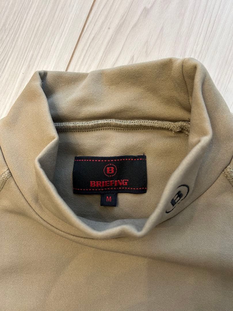 BRIEFING ベージュ タートルネックシャツ Mサイズ