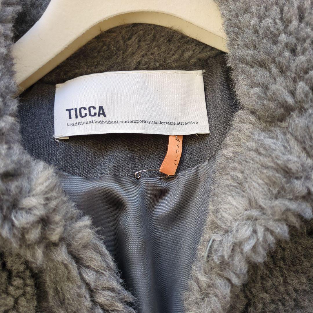 大人キュート♪ティッカTICCA　ウールファーポンチョ　グレー系