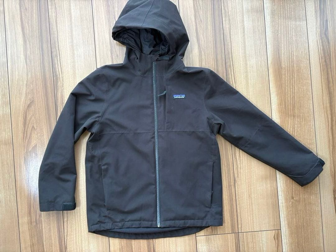 patagonia キッズ・フォーインワン・エブリデー・ジャケットM　ブラック