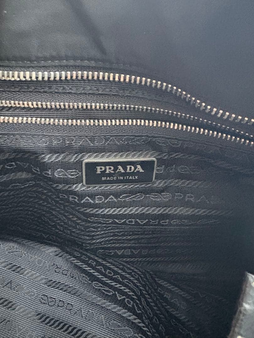 プラダ Prada 黒 ナイロン トートバッグ 約33cm x 23cm