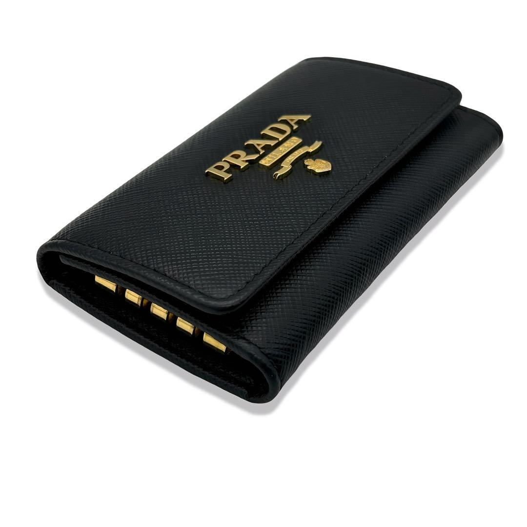 【ほぼ未使用】 PRADA プラダ キーケース サフィアーノ レザー ブラック