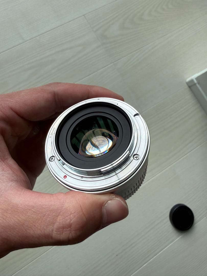 35mm f/1.4 単焦点レンズ