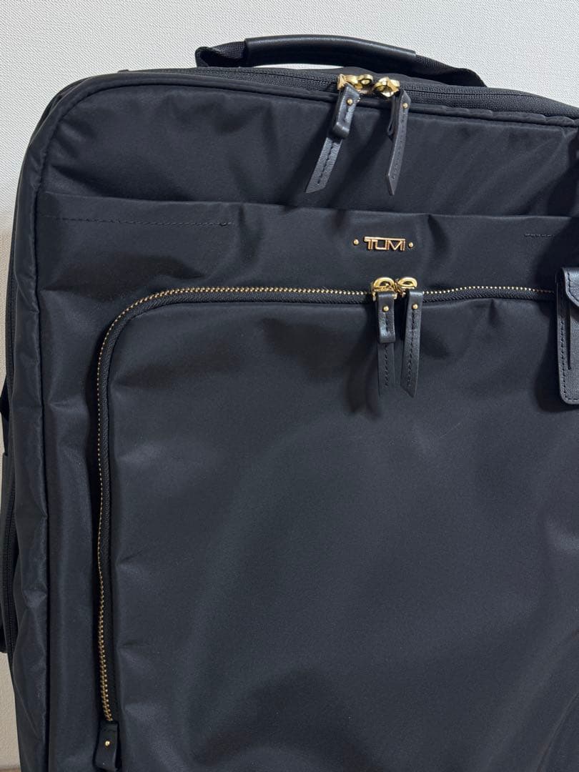 トゥミ TUMI TRES LEGER INTL CARRYON キャリーケース