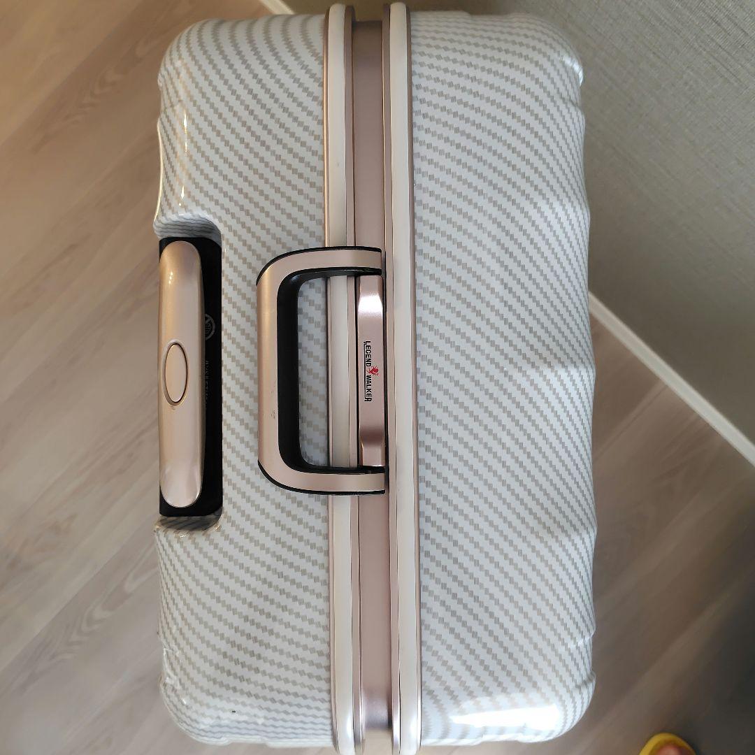 legend walker 中古 ホワイトキャリーケース 160サイズ