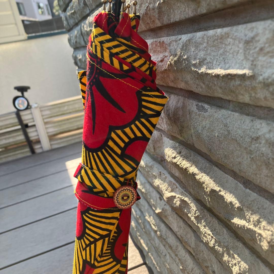 ハンドメイド　アフリカ生地　日傘　 深張りタイプ